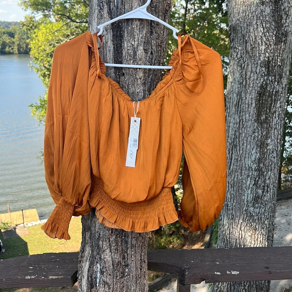 NWT - Women’s Dress Top - Size M - Picture 1 of 3